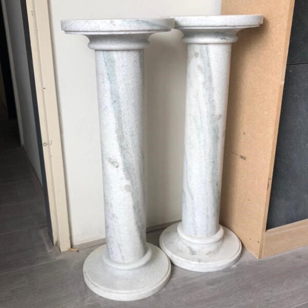 Taj Mahal column round